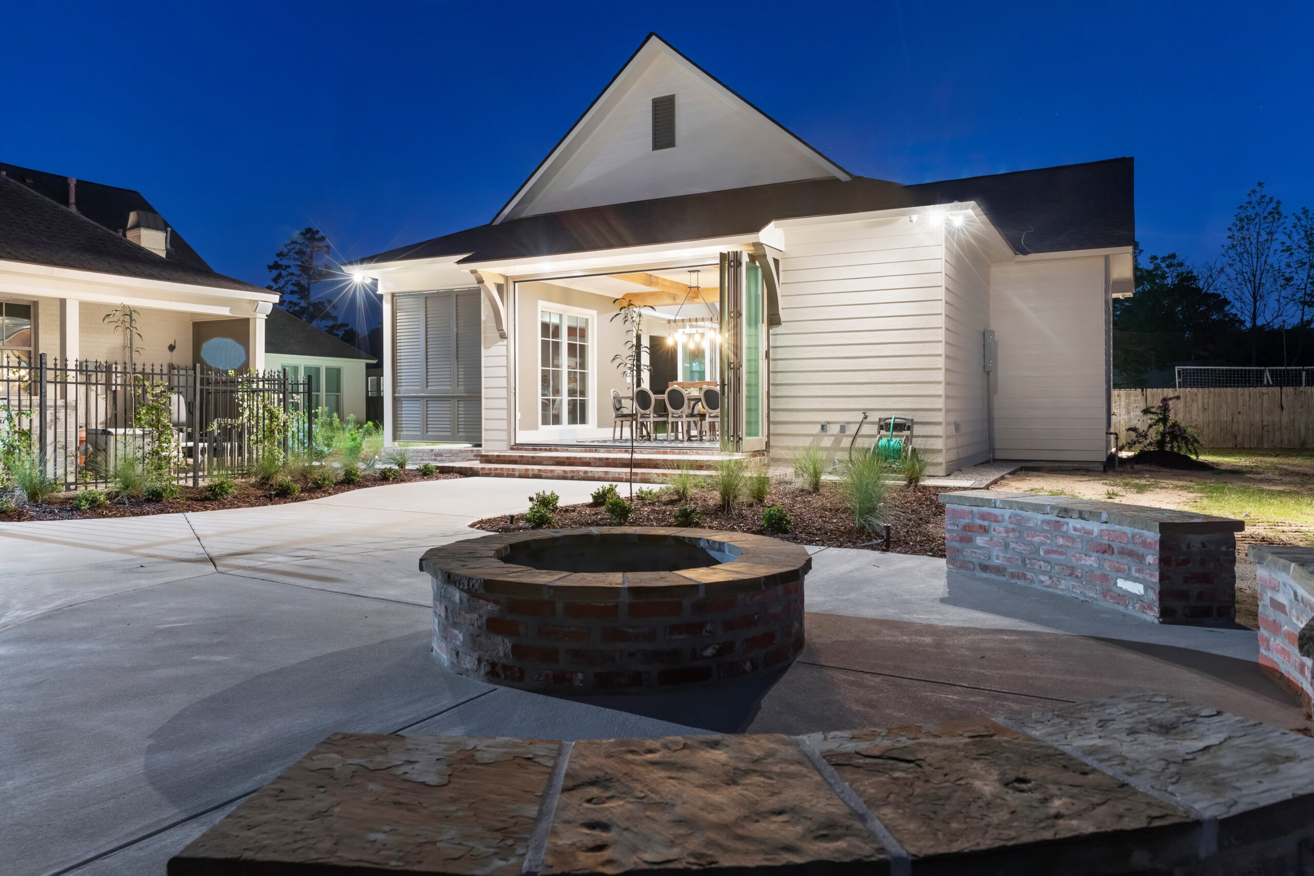 Custom outdoor pool house
